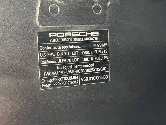 2023 Porsche Macan