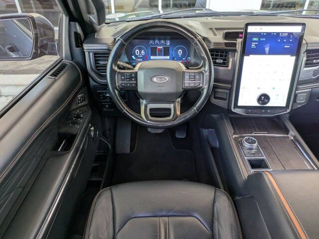 2022 Ford Expedition Platinum