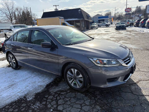 2013 Honda Accord for sale at Hern Motors in Hubbard OH