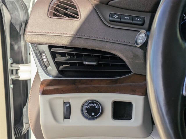 2017 Cadillac Escalade Premium Luxury