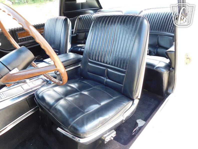 1966 Ford Thunderbird