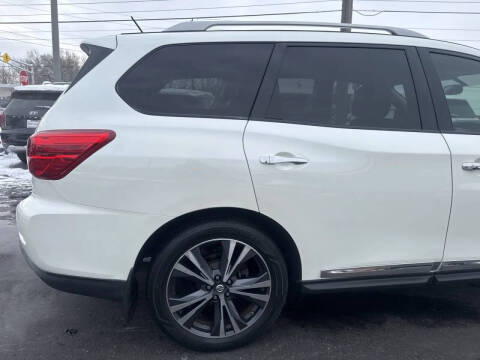 2017 Nissan Pathfinder