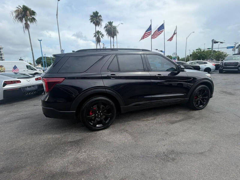 2020 Ford Explorer ST