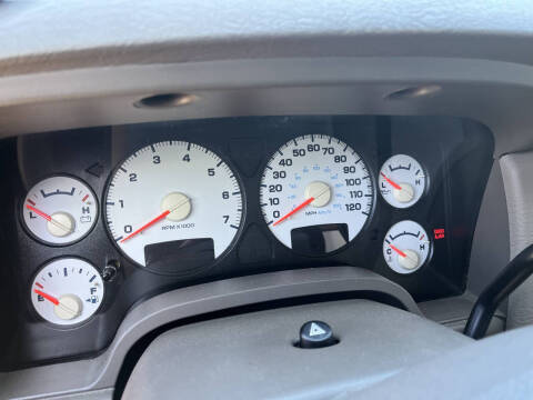 2005 Dodge Ram 2500 SLT