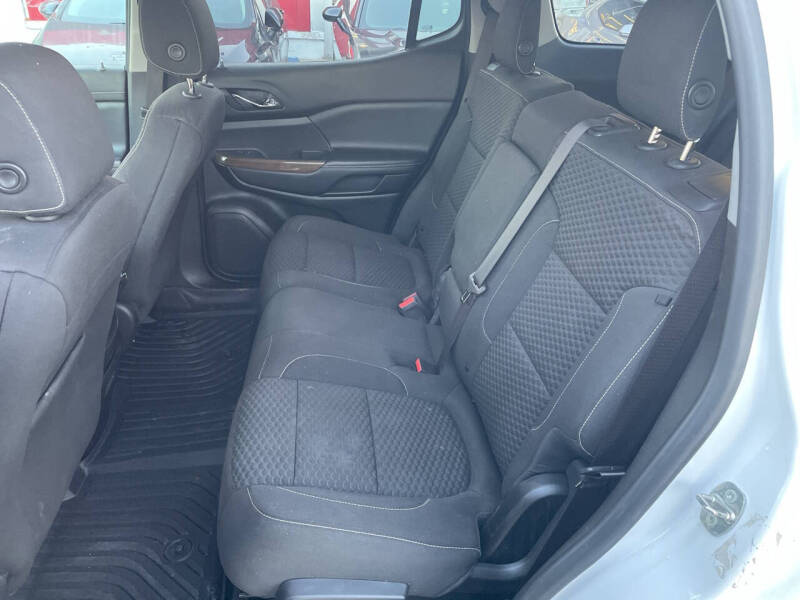 2019 GMC Acadia SLE-1