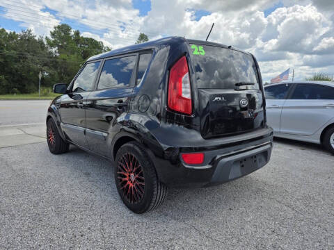 2012 Kia Soul +