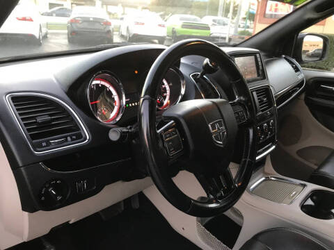 2020 Dodge Grand Caravan SXT