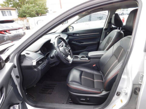 2023 Nissan Altima 2.5 SR