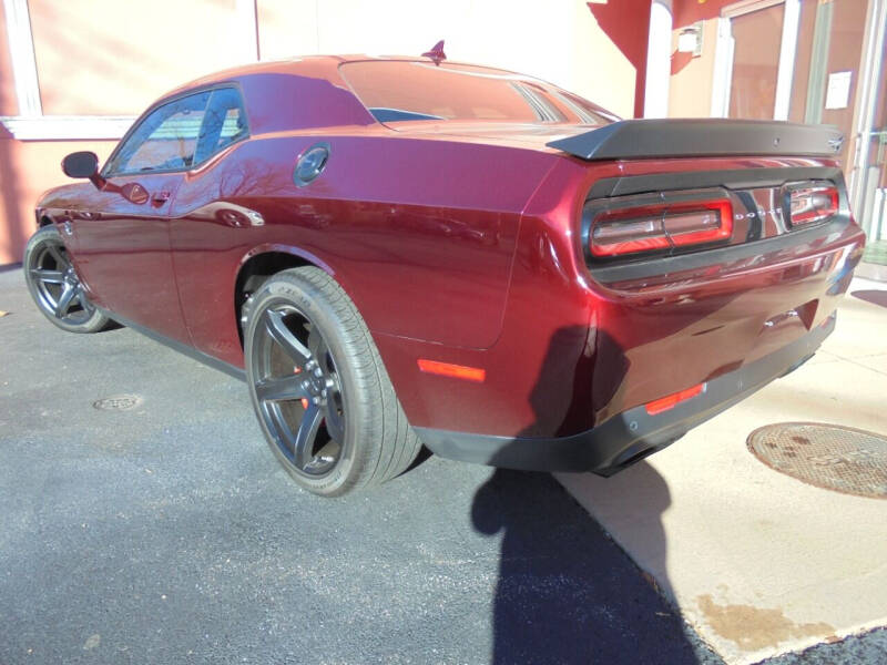 2020 Dodge Challenger SRT photo 6