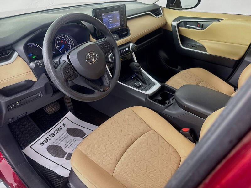 2021 Toyota RAV4 Hybrid XLE