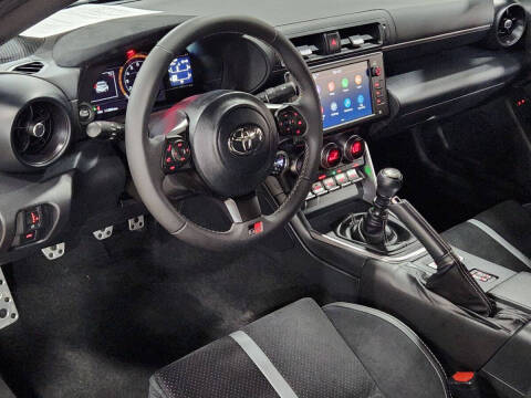 2024 Toyota GR86 Premium