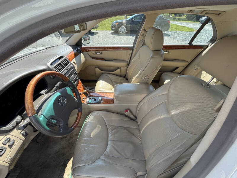 2004 Lexus LS 430 - Photo 10