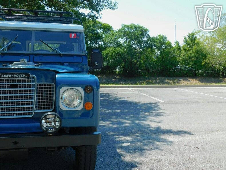 1972 Land Rover Santana
