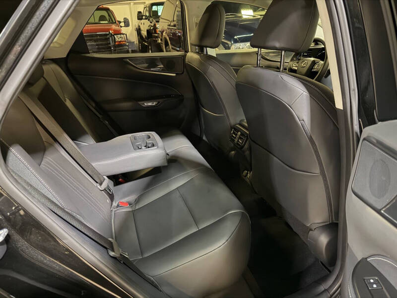 2024 Lexus NX 250 Premium