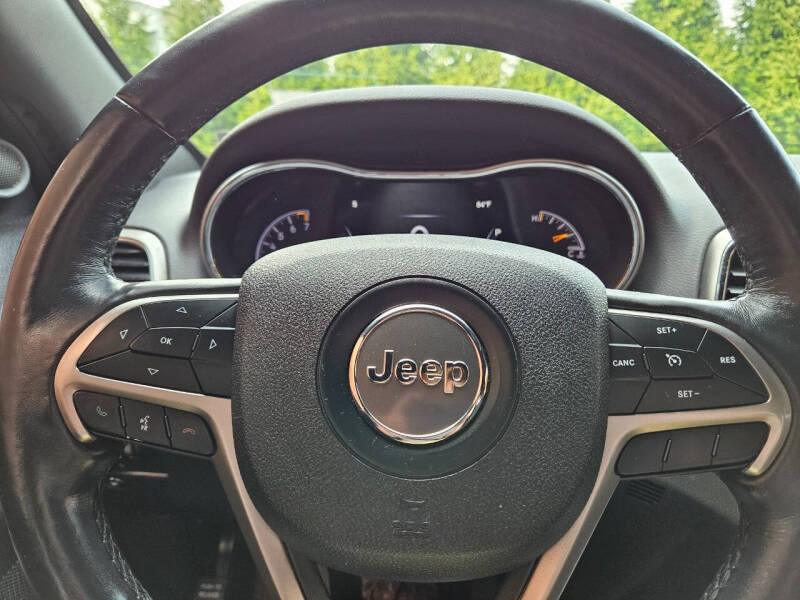 2018 Jeep Grand Cherokee Laredo E
