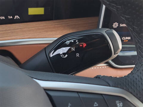 2026 Volkswagen Tiguan SEL R-Line Turbo 4Motion