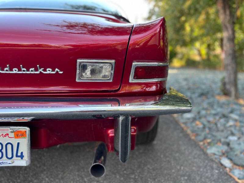 1964 Studebaker Avanti