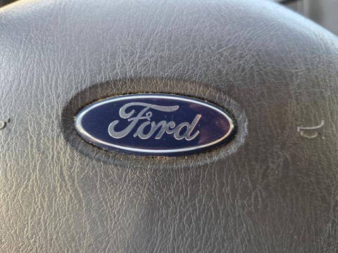 2009 Ford E-Series E-350 SD