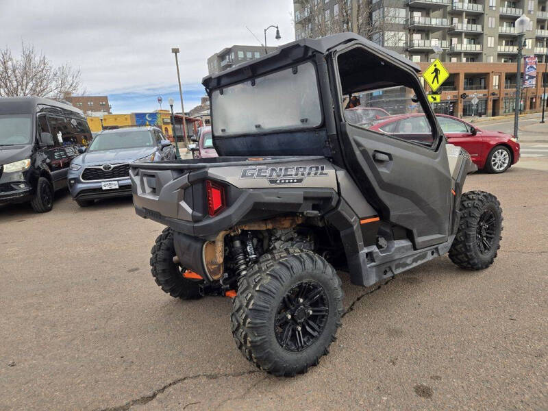 2017 Polaris GENERAL