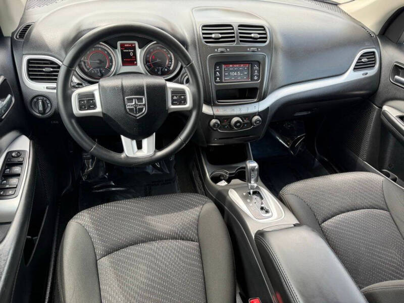 2019 Dodge Journey SE