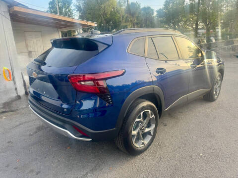 2024 Chevrolet Trax LT