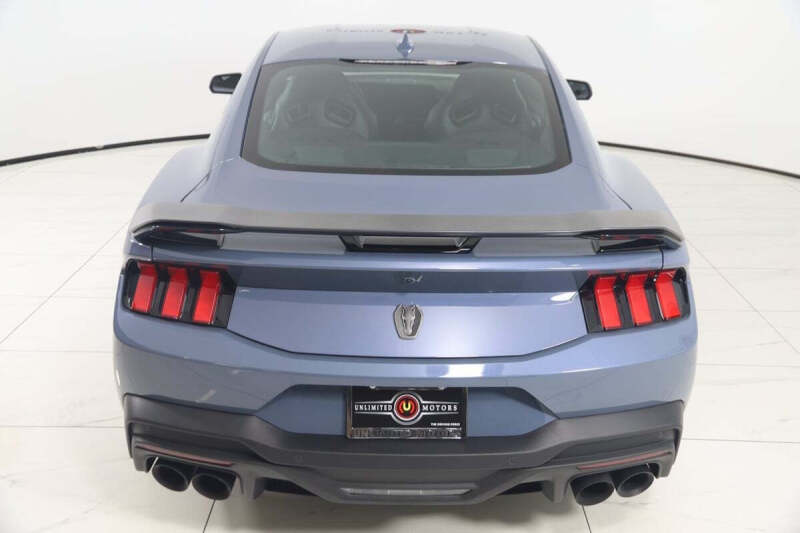 2024 Ford Mustang Dark Horse