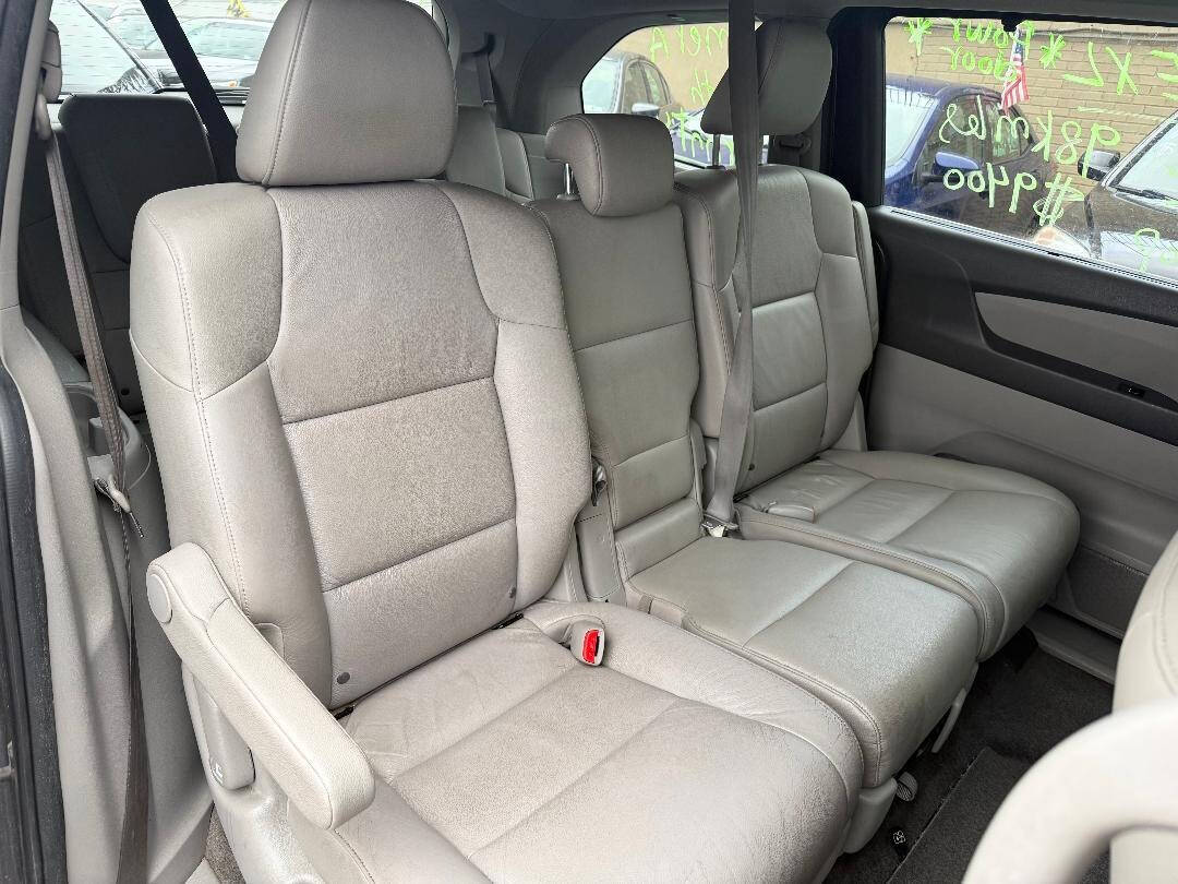 2011 Honda Odyssey EX L 4dr Mini Van - Gray exterior view 20