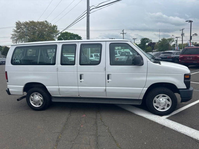 2014 Ford E-Series