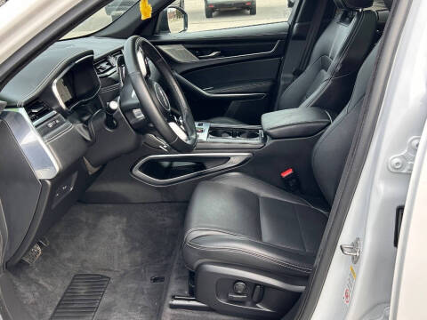 2024 Jaguar F-PACE P250 R-Dynamic S