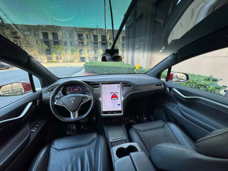 2019 Tesla Model X 75D