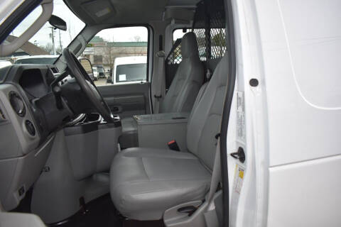 2014 Ford E-Series E-150