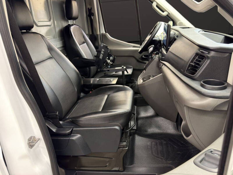 2022 Ford Transit