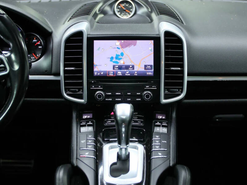 2018 Porsche Cayenne S