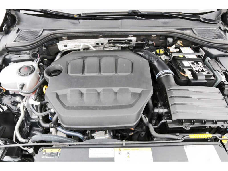 2023 Volkswagen Golf GTI 40th Anniversary Edition