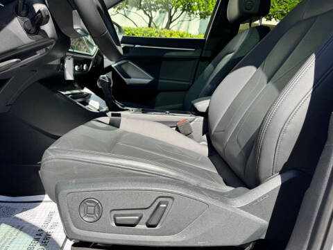 2025 Audi Q3 quattro S line Premium 45 TFSI