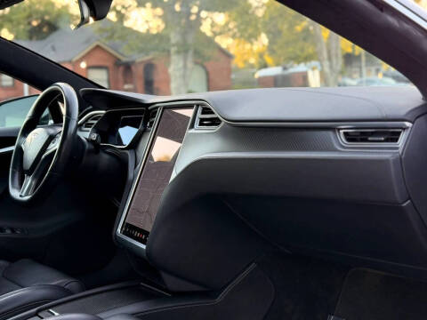 2017 Tesla Model S