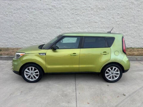2018 Kia Soul +