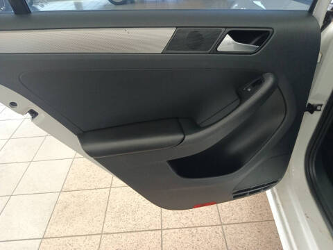 2015 Volkswagen Jetta SE