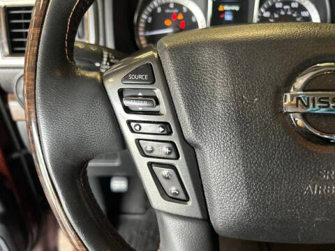 2017 Nissan Titan Platinum Reserve