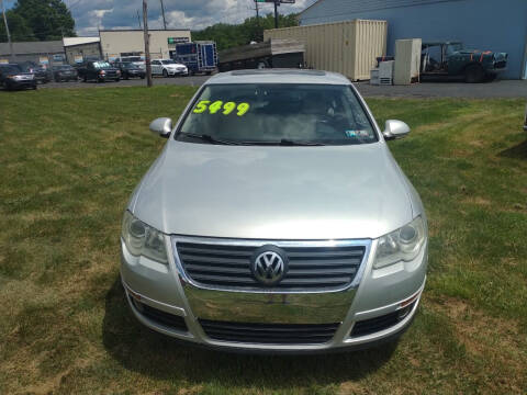 2009 Volkswagen Passat for sale at BRAUNS AUTO SALES in Pottstown PA