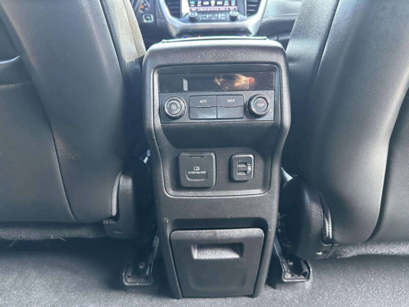 2019 GMC Acadia SLT-1