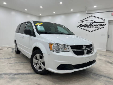 2017 Dodge Grand Caravan for sale at Auto House of Bloomington in Bloomington IL