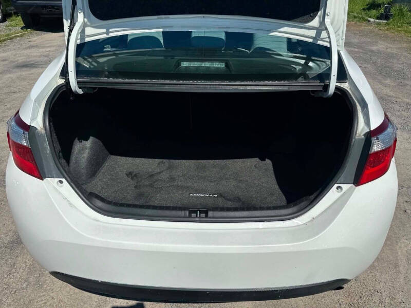 2016 Toyota Corolla LE