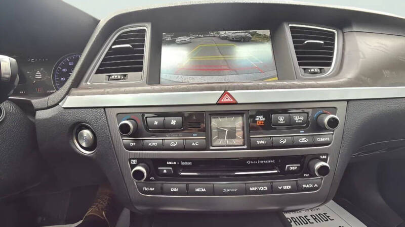 2015 Hyundai Genesis