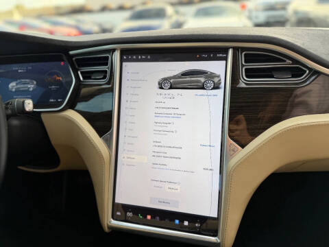 2016 Tesla Model S 90D