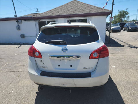 2011 Nissan Rogue SV