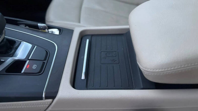 2019 Audi Q5 quattro Premium Plus 45 TFSI