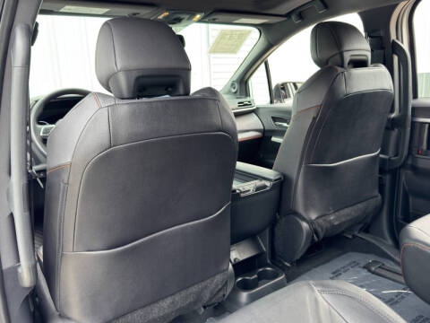 2024 Toyota Sienna XSE 7-Passenger