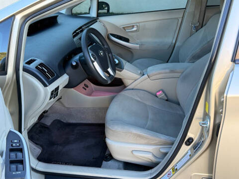 2011 Toyota Prius Three