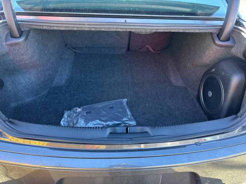 2023 Chrysler 300 S V6